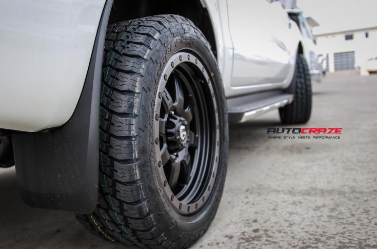 FORD-RANGER-TROPHY-MATTE-BLACK-WITH-ANTHRACITE-RING-5